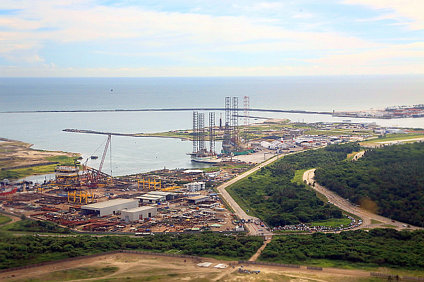 La Quinta Zona Naval Militar y el Puerto de Dos Bocas, estrechan lazos en materia de seguridad portuaria