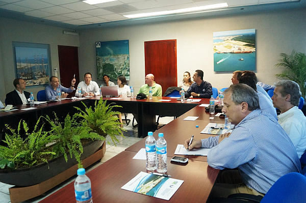 El Puerto de Dos Bocas recibe misión comercial de empresas holandesas del sector energía