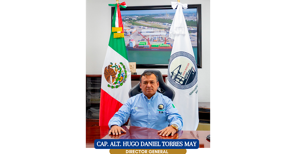 El Capitán de Altura Hugo Daniel Torres May asume la Dirección General del Puerto Dos Bocas